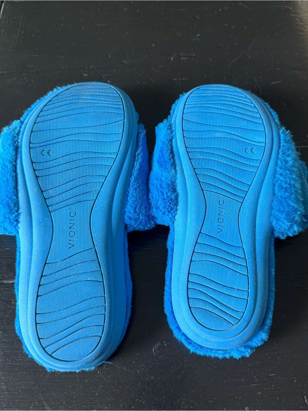 Vionic Dream Women's Supportive Slippers - Picture 9 of 9